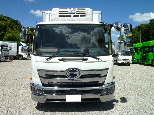 日野 レンジャー 中型 冷凍冷蔵バン 2KG-FD2ABG(89677) 2枚目