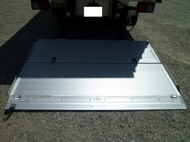 日野 レンジャー 中型 冷凍冷蔵バン 2KG-FD2ABG(89677) 22枚目