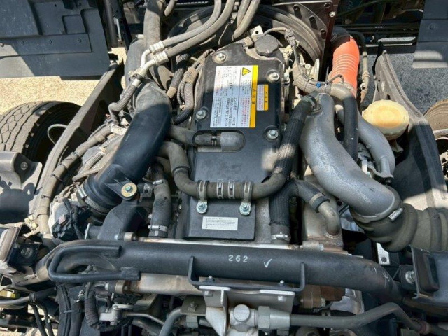 いすゞ フォワード 中型 冷凍冷蔵バン 2PG-FRR90T2(89683) 24枚目