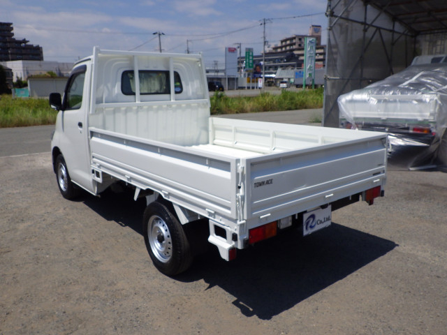 トヨタ タウンエース 小型 平ボディ 5BF-S403U(89686) 2枚目