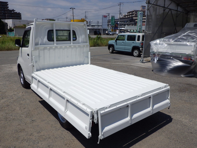トヨタ タウンエース 小型 平ボディ 5BF-S403U(89686) 22枚目