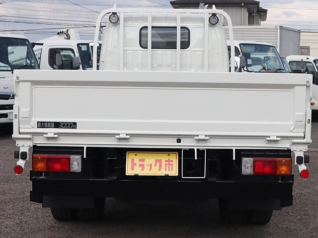 トヨタ トヨエース 小型 平ボディ 2RG-XZU655(89689) 6枚目