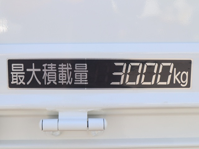 トヨタ トヨエース 小型 平ボディ 2RG-XZU655(89689) 19枚目