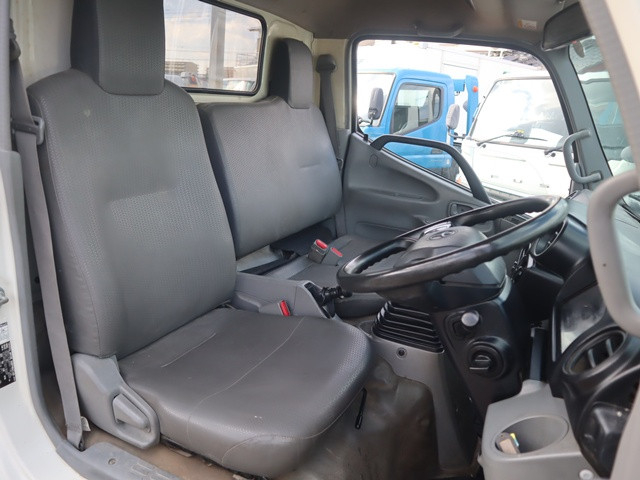 トヨタ トヨエース 小型 平ボディ 2RG-XZU655(89689) 32枚目