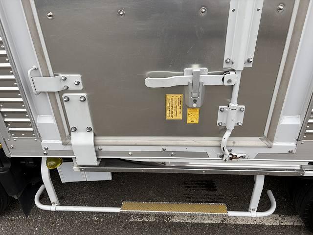 日野 デュトロ 小型 アルミバン 2RG-XZC605M(89693) 8枚目