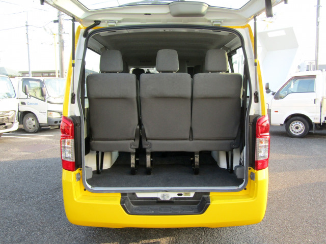 日産自動車 キャラバン 小型 バス CBA-KS2E26(89697) 7枚目
