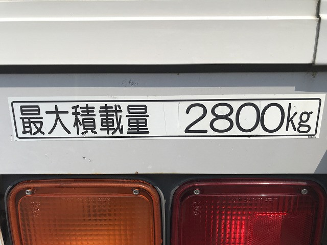 いすゞ フォワード 小型 アルミウィング 2RG-FRR90S2(89698) 31枚目