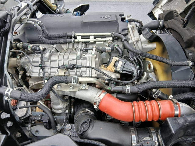 三菱ふそう キャンター 小型 バン 2PG-FEAV0(112316) 24枚目