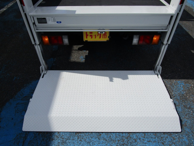 Isuzu elf Small Double cab TRG-NJR85A(89742) 13枚目