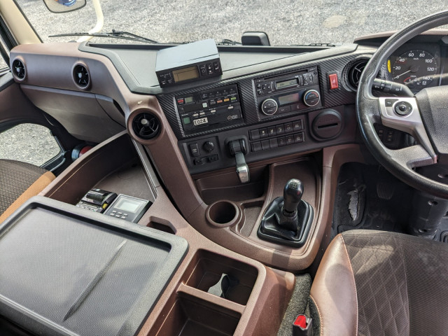 日野 プロフィア 大型 冷凍冷蔵バン 2DG-FW1AHJ(89748) 42枚目