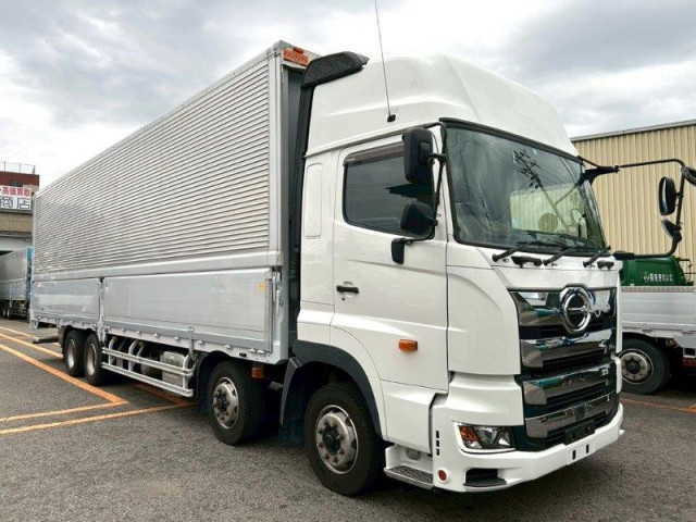 日野 プロフィア 大型 アルミウィング 2DG-FW1AHG(89756) 2枚目