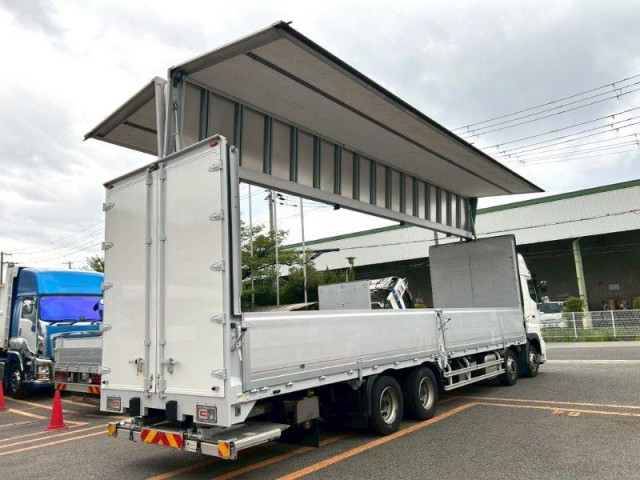 日野 プロフィア 大型 アルミウィング 2DG-FW1AHG(89756) 7枚目