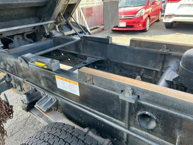三菱ふそう ファイター 増トン 土砂ダンプ QKG-FK62FZ(89759) 18枚目