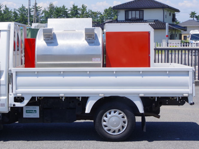 マツダ ボンゴ 小型 タンクローリー DBF-SLP2L(89761) 17枚目