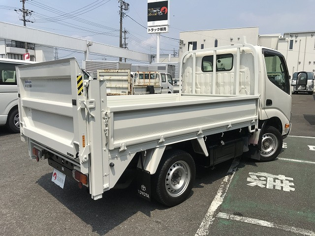 トヨタ ダイナ 小型 平ボディ ABF-TRY220(89764) 3枚目