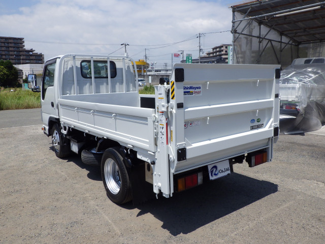 マツダ タイタン 小型 平ボディ TRG-LKR85A(89775) 2枚目