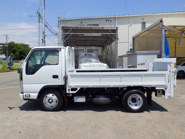 マツダ タイタン 小型 平ボディ TRG-LKR85A(89775) 3枚目