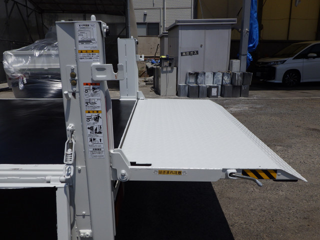 マツダ タイタン 小型 平ボディ TRG-LKR85A(89775) 26枚目