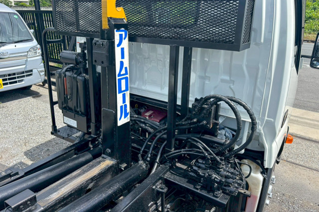 日野 デュトロ 小型 コンテナ専用車 TKG-XZU605M(89784) 8枚目