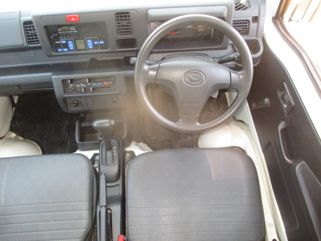 ダイハツ ハイゼット 軽 冷凍冷蔵バン EBD-S500P(89786) 2枚目