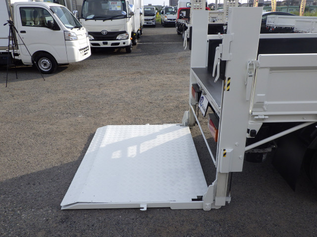 トヨタ ダイナ 小型 平ボディ TKG-XZC605(89791) 24枚目