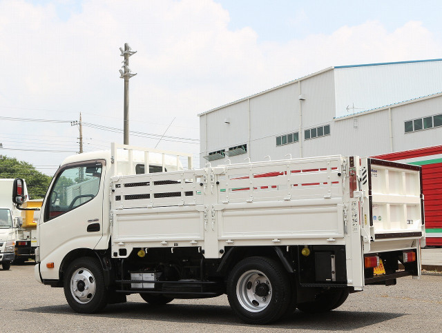 日野 デュトロ 小型 平ボディ TKG-XZC605M(89794) 7枚目