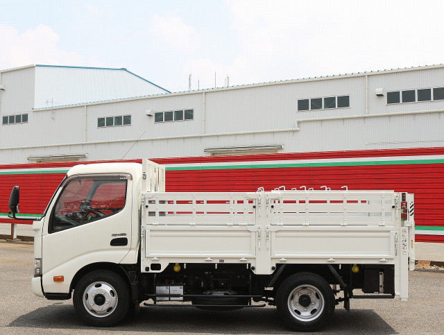 日野 デュトロ 小型 平ボディ TKG-XZC605M(89794) 8枚目