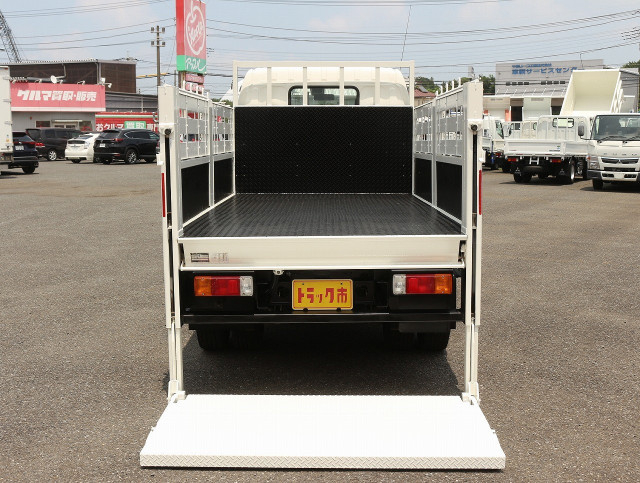 日野 デュトロ 小型 平ボディ TKG-XZC605M(89794) 16枚目