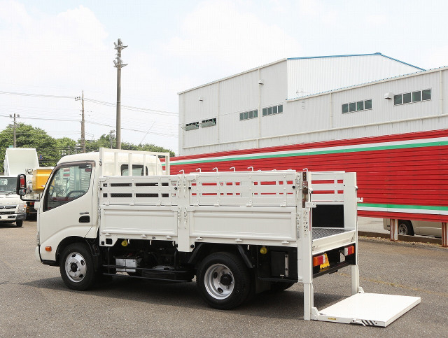 日野 デュトロ 小型 平ボディ TKG-XZC605M(89794) 17枚目