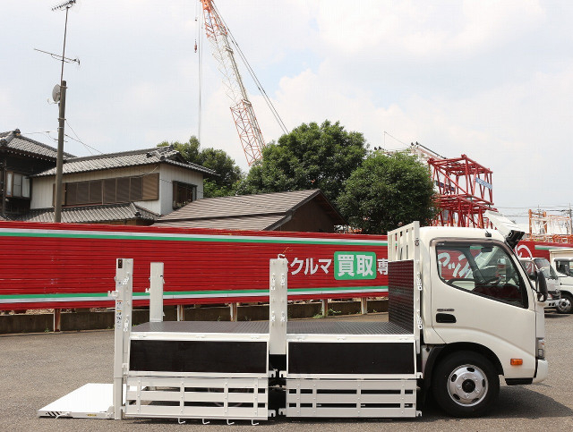 日野 デュトロ 小型 平ボディ TKG-XZC605M(89794) 21枚目