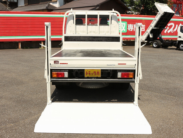 トヨタ ダイナ 小型 Wキャブ TKG-XZU685(89796) 32枚目