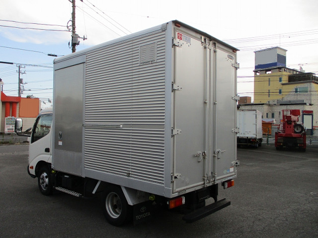 トヨタ トヨエース 小型 アルミバン TKG-XZC605(89806) 3枚目