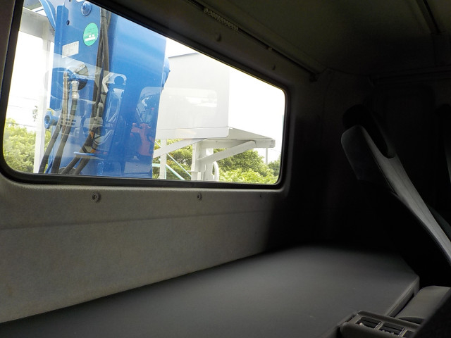 Nissan UD condor 6studs large Crane equipped trucks QKG-PK39LH(89831) 36枚目