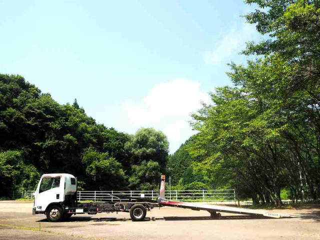 いすゞ エルフ 小型 車載専用車 TPG-NPR85YN(89834) 2枚目