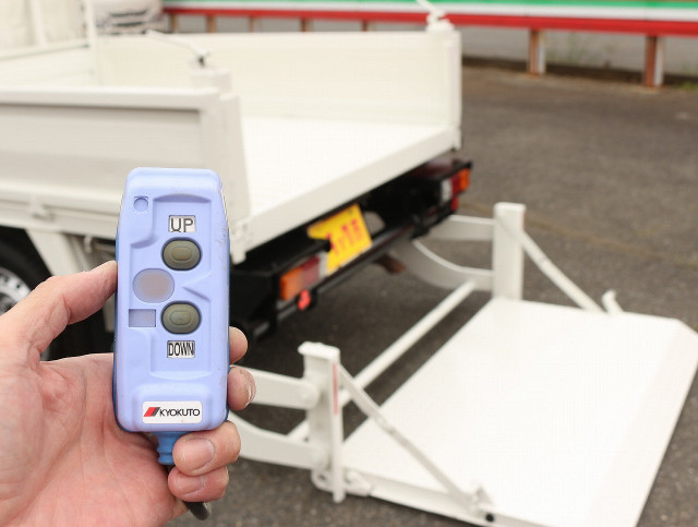 トヨタ トヨエース 小型 Wキャブ LDF-KDY281(89836) 27枚目