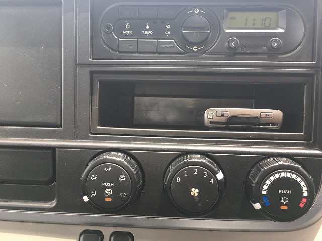 三菱ふそう キャンター 小型 平ボディ TPG-FBA20(89843) 34枚目