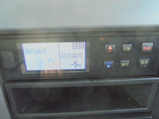 三菱ふそう ファイター 増トン 冷凍冷蔵バン QKG-FK65FZ(89845) 24枚目