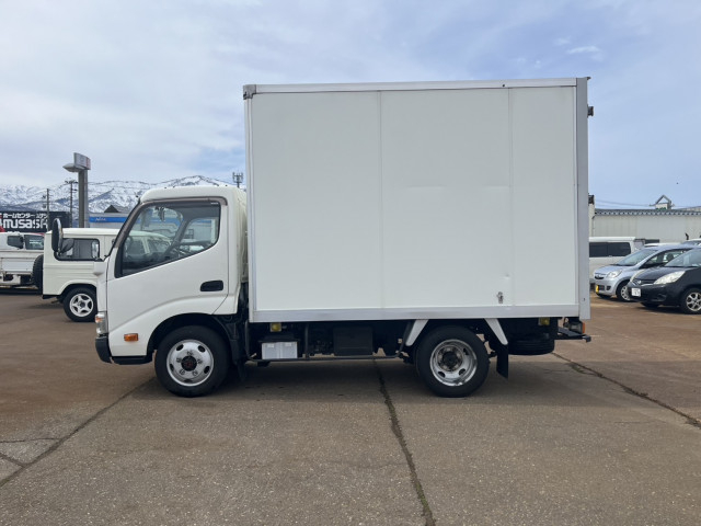 トヨタ ダイナ 小型 アルミバン TKG-XZC675(89855) 8枚目