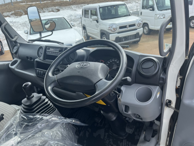 トヨタ ダイナ 小型 アルミバン TKG-XZC675(89855) 23枚目