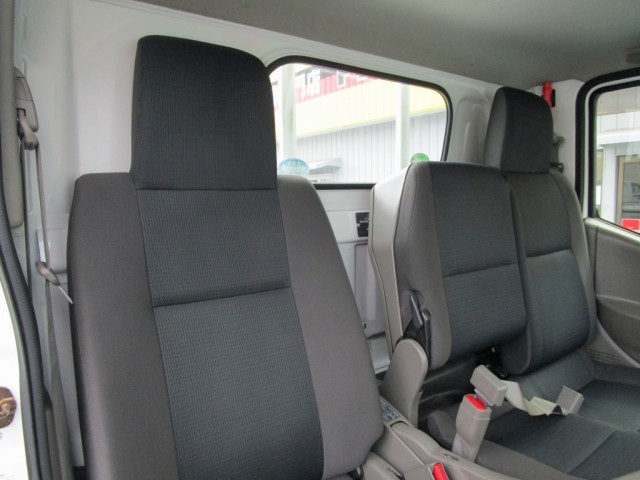 日産自動車 アトラス 小型 平ボディ CBF-SQ2F24(89858) 29枚目