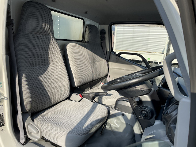 Toyota toyoace Small Aluminium box body TKG-XZC605(89864) 14枚目