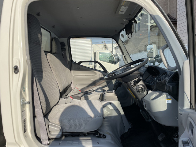 Toyota toyoace Small Aluminium box body TKG-XZC605(89864) 24枚目