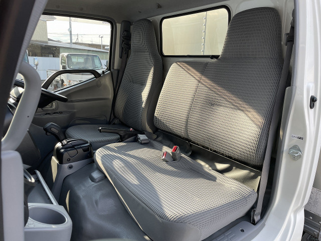 Toyota toyoace Small Aluminium box body TKG-XZC605(89864) 27枚目