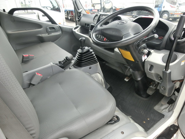 日野 デュトロ 小型 土砂ダンプ TKG-XZU620T(89870) 9枚目