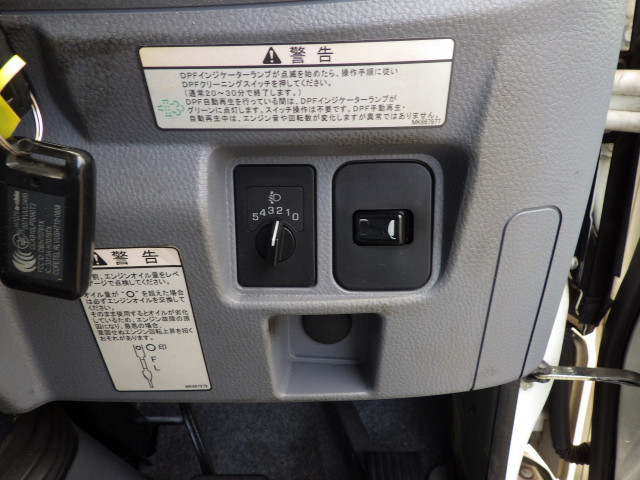 Mitsubishi Fuso canter Small Flat body TKG-FEB80(89871) 14枚目