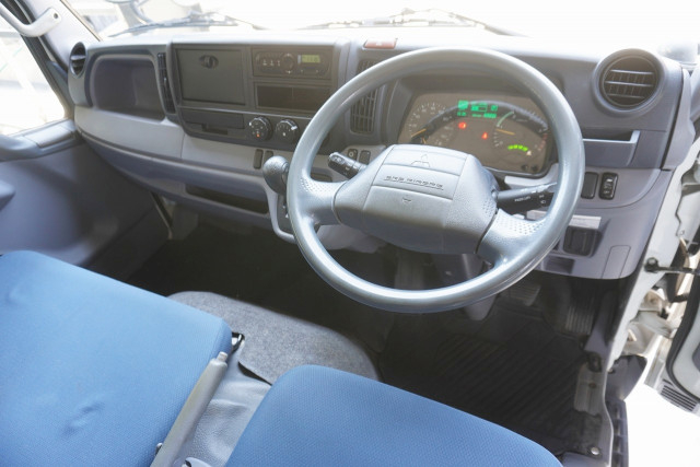 三菱ふそう キャンター 小型 平ボディ TPG-FBA00(89872) 3枚目