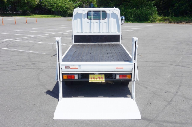 三菱ふそう キャンター 小型 平ボディ TPG-FBA00(89872) 17枚目