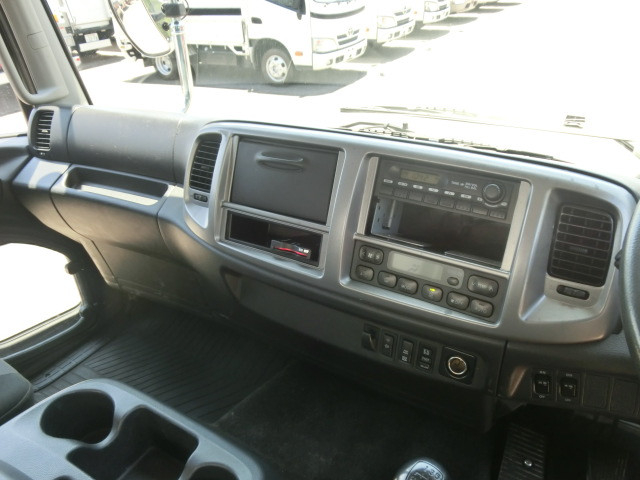 日野 レンジャー 中型 平ボディ TKG-FD7JLAA(89874) 14枚目