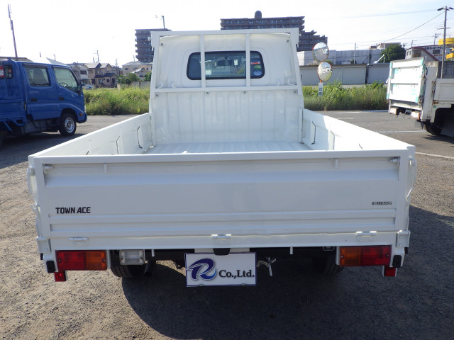 トヨタ タウンエース 小型 平ボディ DBF-S402U(89875) 5枚目