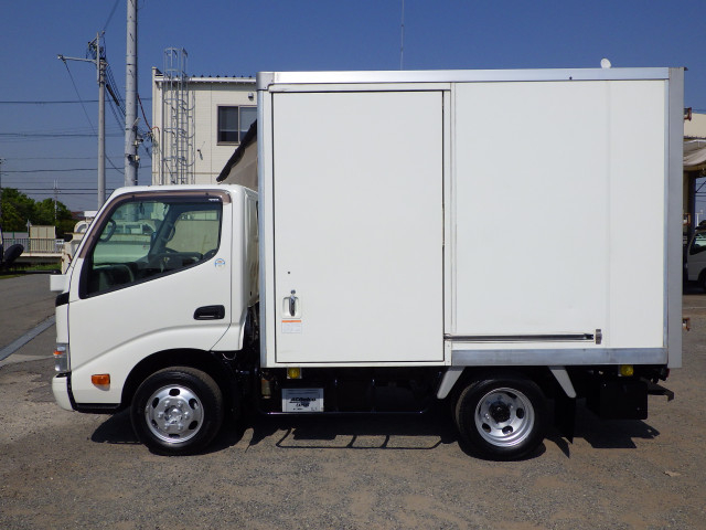 トヨタ ダイナ 小型 アルミバン QDF-KDY221(89880) 3枚目